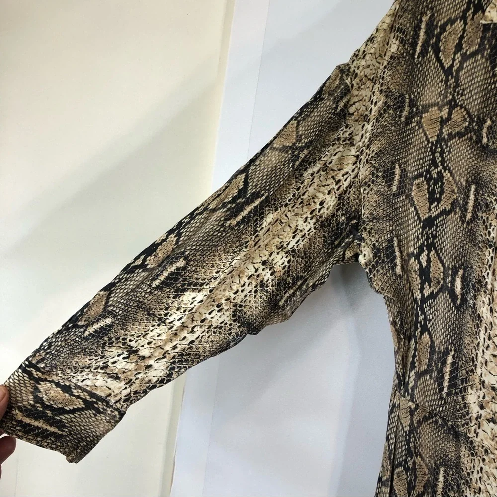 ZARA FLOWING V-NECK SNAKESKIN PRINT LONG SHIRT DRESS | Size Small - Picture 12 of 16